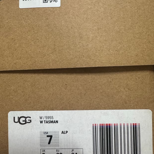 어그 타스만 5955-ALP 240 판매합니다