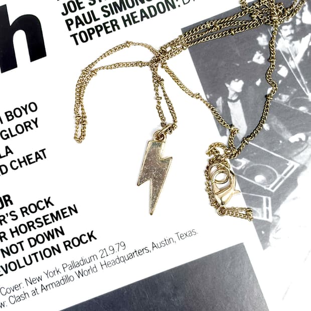 하드 락 카페 ‘Thunderbolt’ 빈티지 목걸이