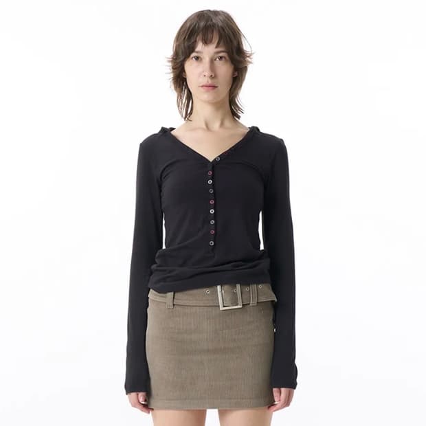 파히섬 BUTTON T-SHIRT_BLACK