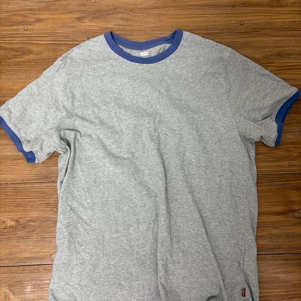 리바이스 티셔츠