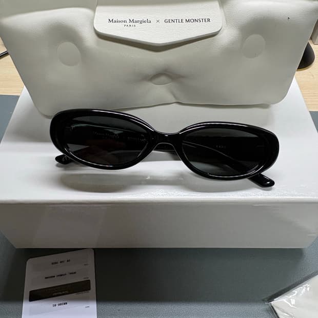 젠몬 마르지엘라 mm206 풀박