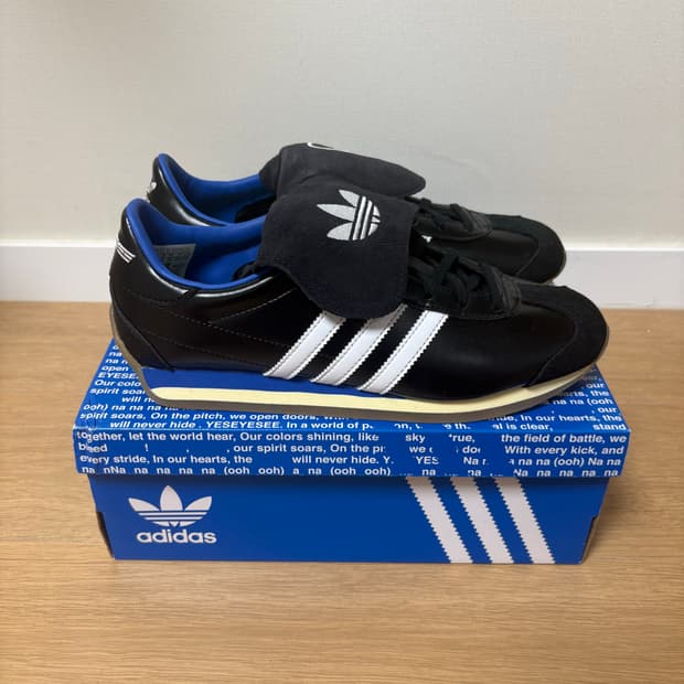 Adidas x Yeseyesee 컨트리 OG 코어