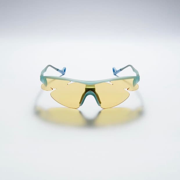 포스트 아카이브 팩션 X 디스트릭트 비전 준야레이서