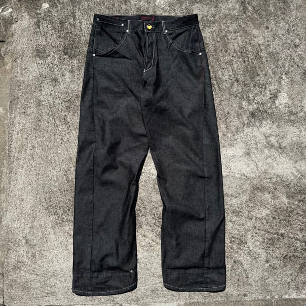 [32] 리바이스 엔지니어드 진 흑청 데님