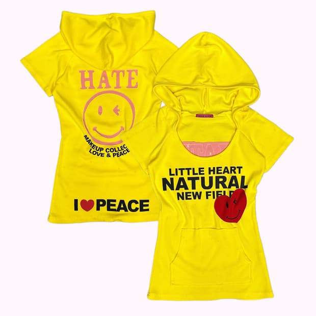 SHAKE SHAKE kitsch yellow hood t