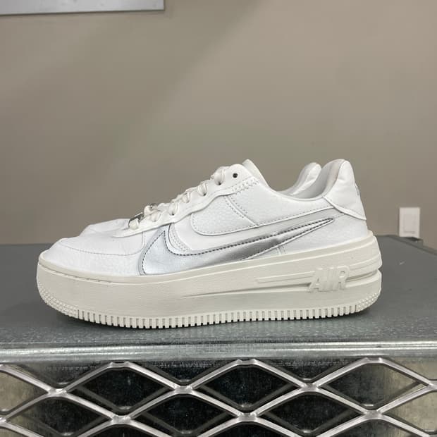 나이키 에어 포스 1 플랫폼 240