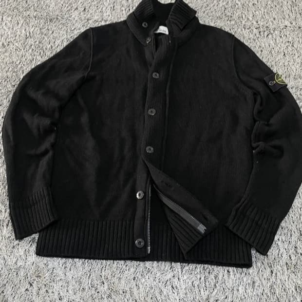 스톤아일랜드 신형 니트자켓 105/XL