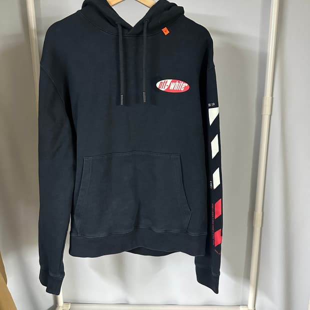 오프화이트 스플릿 후드 티셔츠