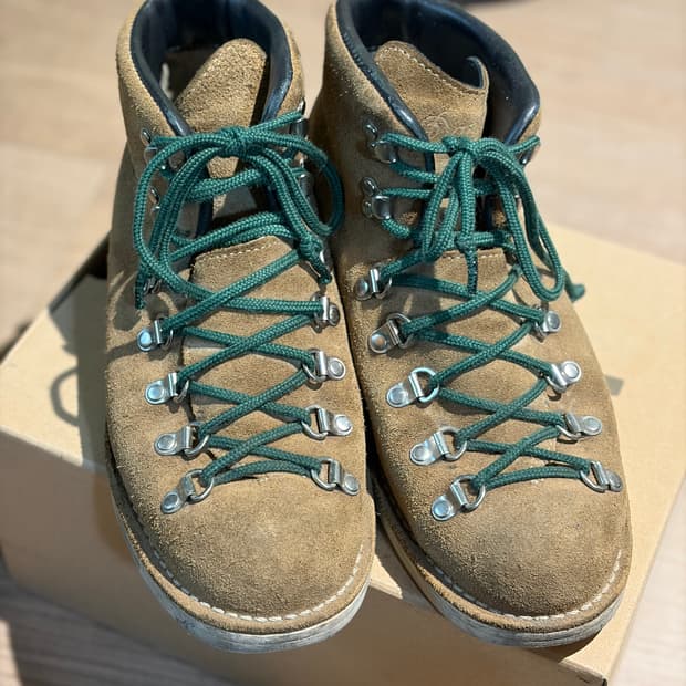 [265] 대너 마운틴 라이트 스웨이드