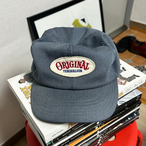 Tenderloin 오벌로고 트러커캡 블루