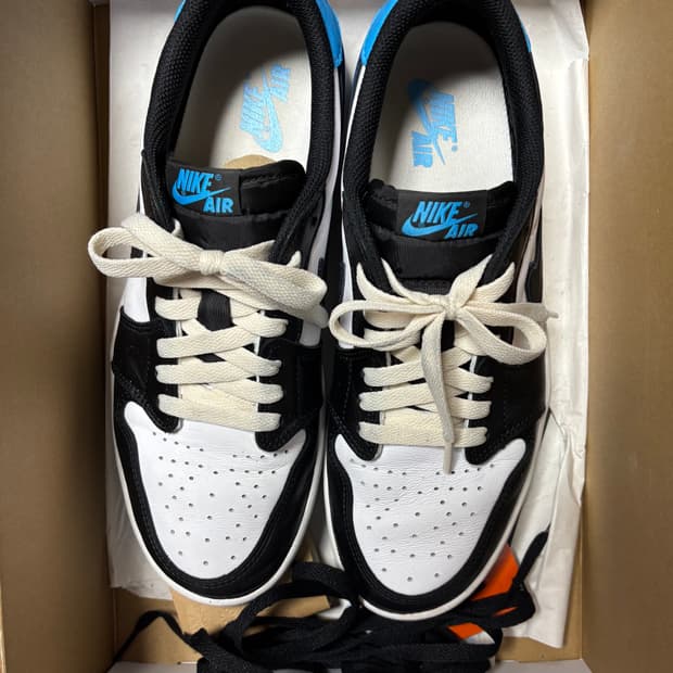 나이키 조던 로우 블랙 앤 다크파우더 블루 280