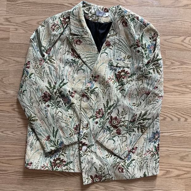 [NONE] 수입의류 플로럴 패턴 언발 카라리스 자켓