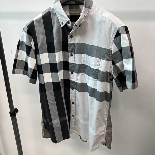 105) 버버리 체크 반팔셔츠 