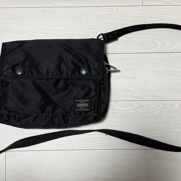 포터 탱커 숄더백
