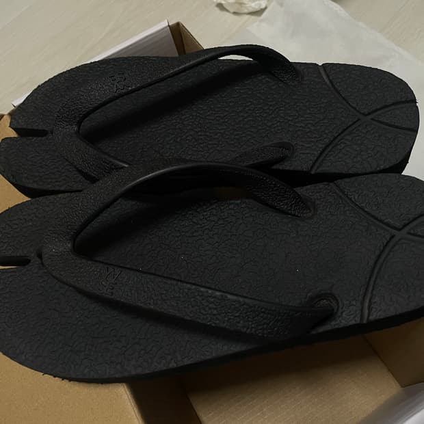 야세 코코모 플렉시블 플립플랍 250