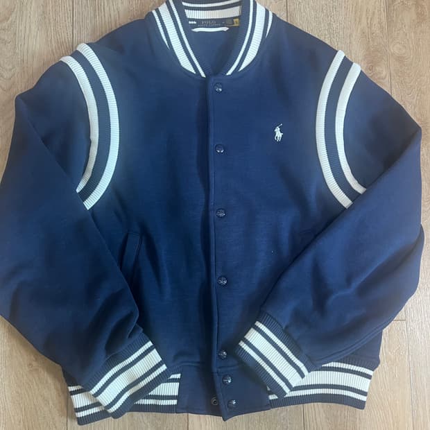 폴로 타이거 바시티 M