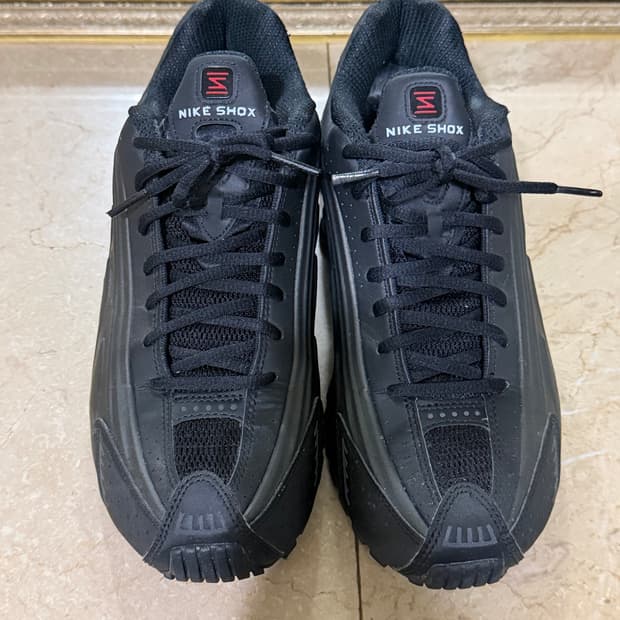 나이키 샥스 270