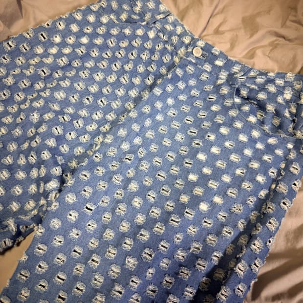 에슐리 윌리엄스 도트 펀치 데님