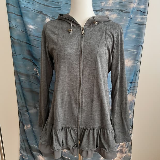 캉캉 프릴 후드집업