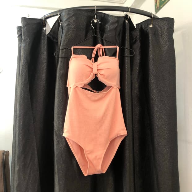 Vintage 💿 dry cleaner's orang