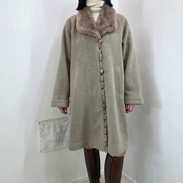 프리미엄 앙고라 울  퍼 트리밍 베이지 여성 롱코트