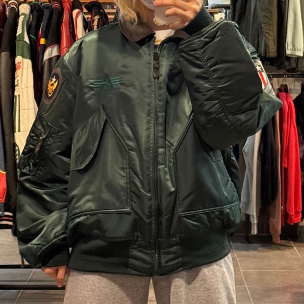 [NO.9] Alpha industry 알파 인더스트리 MA-1 항공점퍼