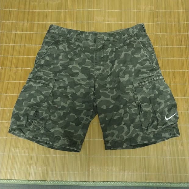 나이키 빈티지 카모 카고 반바지 XXL
