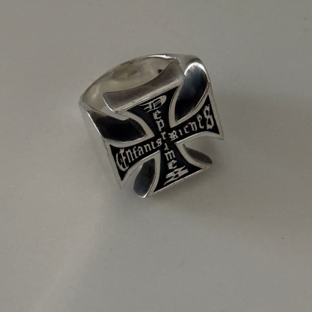 Enfants Riches Deprimes Cross Ring