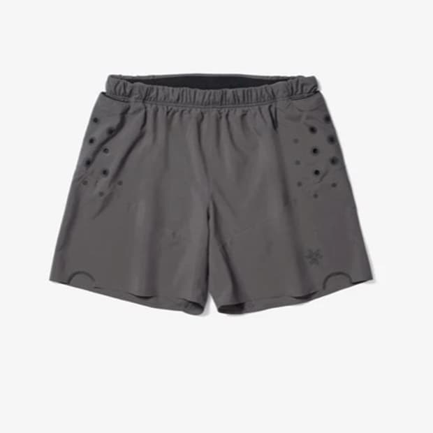 골드윈제로 / goldwin0 브리더블 액티브 글림 쇼츠