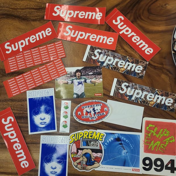 정품 SUPREME 슈프림 스티커, 고무장갑, 샤워캡 일괄