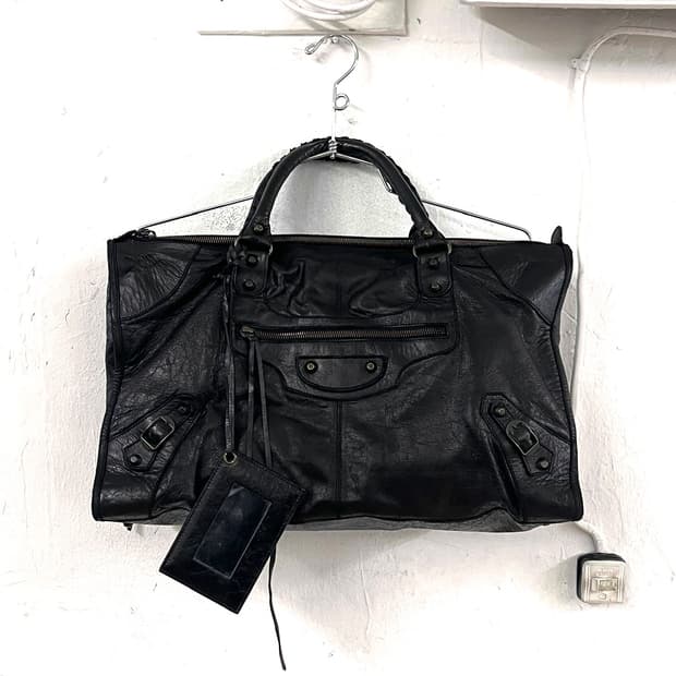 발렌시아가 클래식 워크 모터백