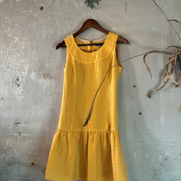 44-55 ) BURBERRY Stripe Midi Dress