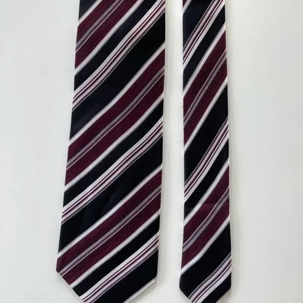 브릭하우스 넥타이