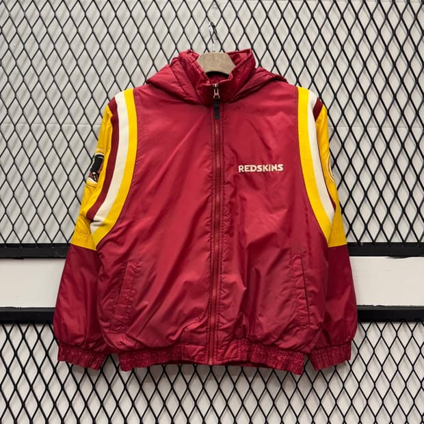 90s NFL X 워싱턴 레드스킨스 크롭 후드 점퍼 버건디 옐로 배색