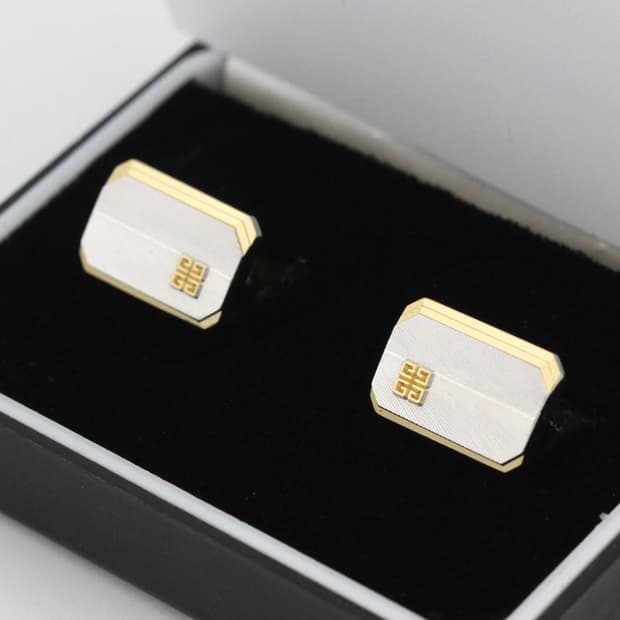 지방시 A등급 남자 명품 커프스