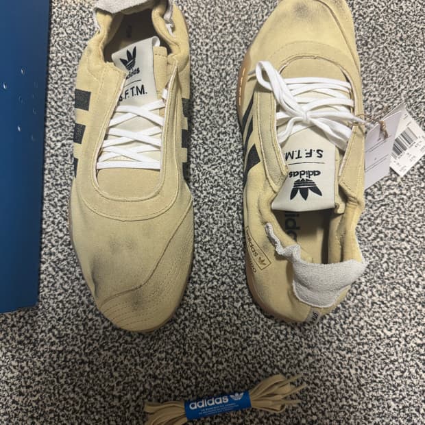 아디다스 x 송 포 더 뮤트 태권도 메이 베이지