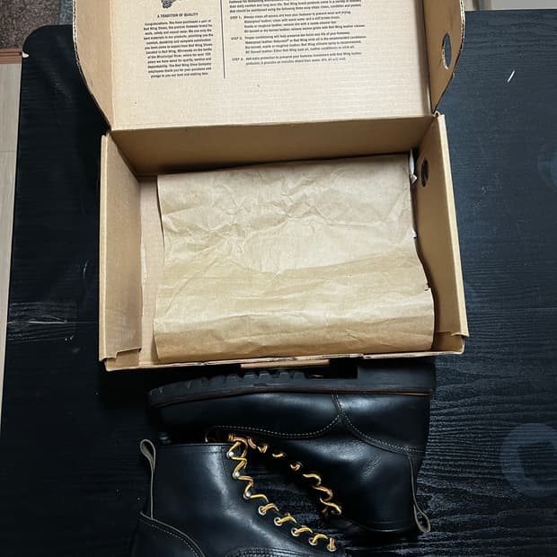 레드윙 라인맨 러그 292935/270 9D