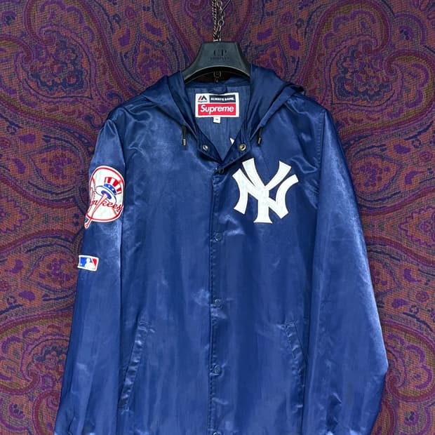 Supreme x n.y Yankees 후드 자켓