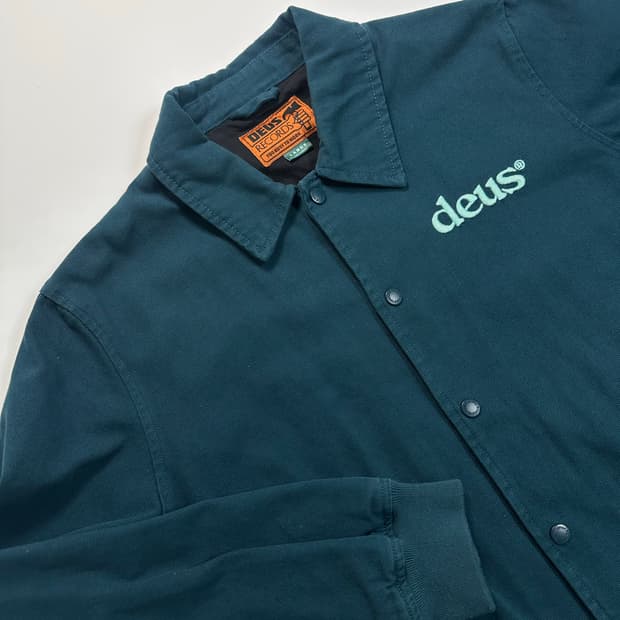 데우스 코치자켓