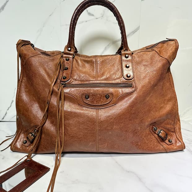 [A 정품] 발렌시아가 시티 모터백 위켄더 브라운