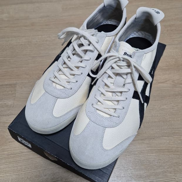 [택달린새상품] 오니츠카 타이거 멕시코66 빈티지 화이트 블랙 280사이