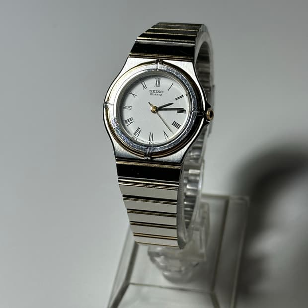 SEIKO quartz gold silver