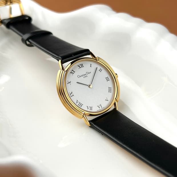 DIOR round face watch UNISEX