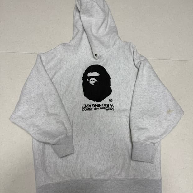 베이프 꼼데 오사카한정 콜라보 후드티