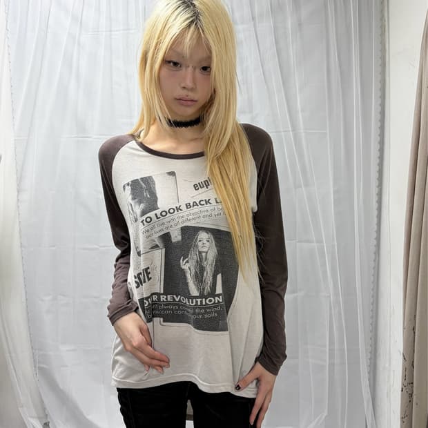 Grunge Mesh Girl Print Raglan Long Sleev