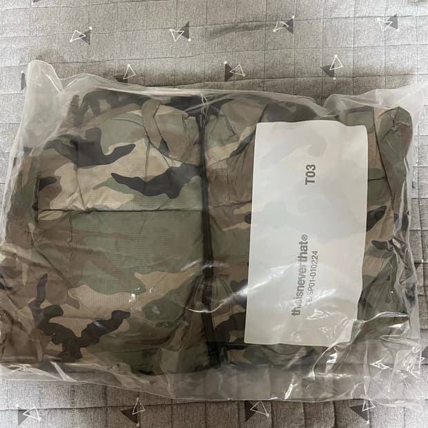 디스이즈네버댓 PERTEX 리버시블 다운 L