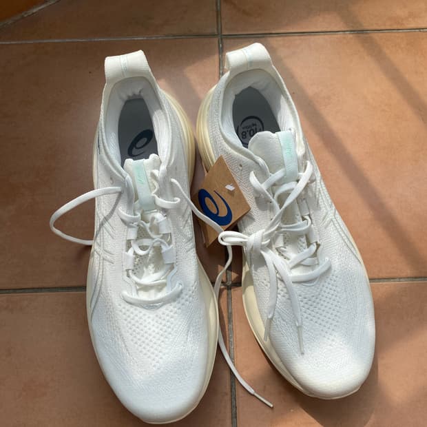 아식스 젤님버스26 화이트 285