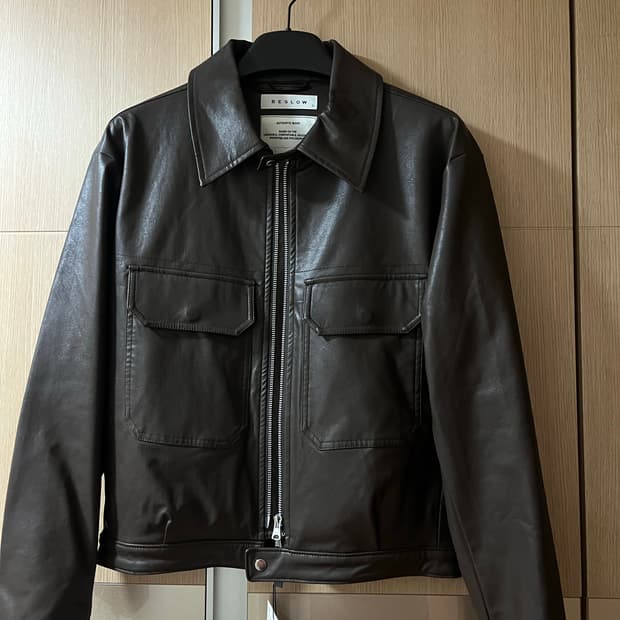비슬로우 비건 레더 자켓 다크브라운 S 새상품 팝니다