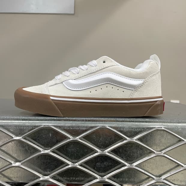 반스 뉴스쿨 화이트 225 (gr-4250)