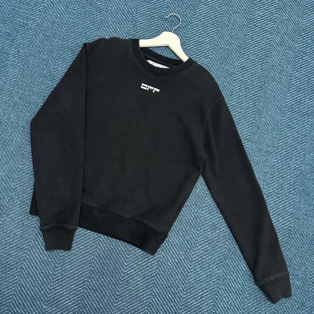 [S] 오프화이트 맨투맨